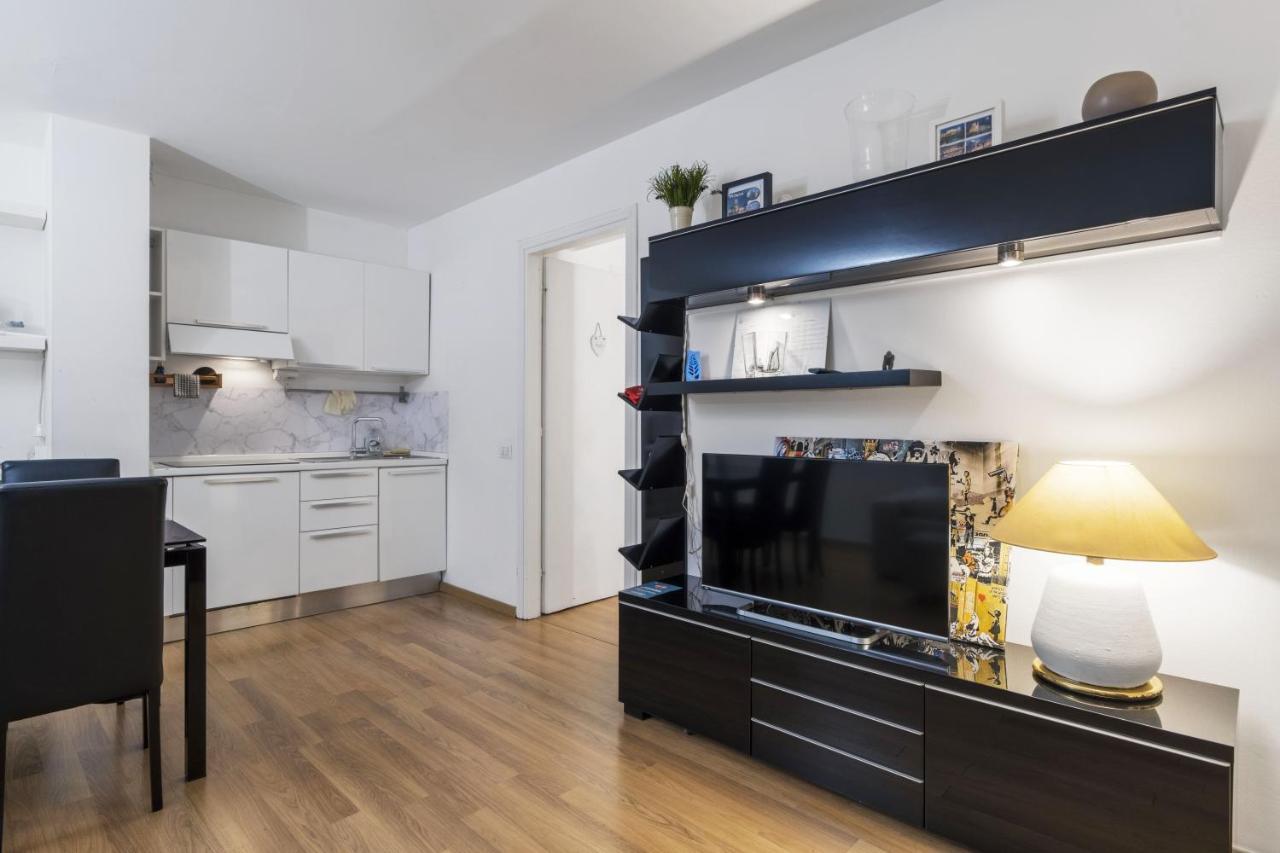 Cozy & Comfy In Navigli Area * Mailand